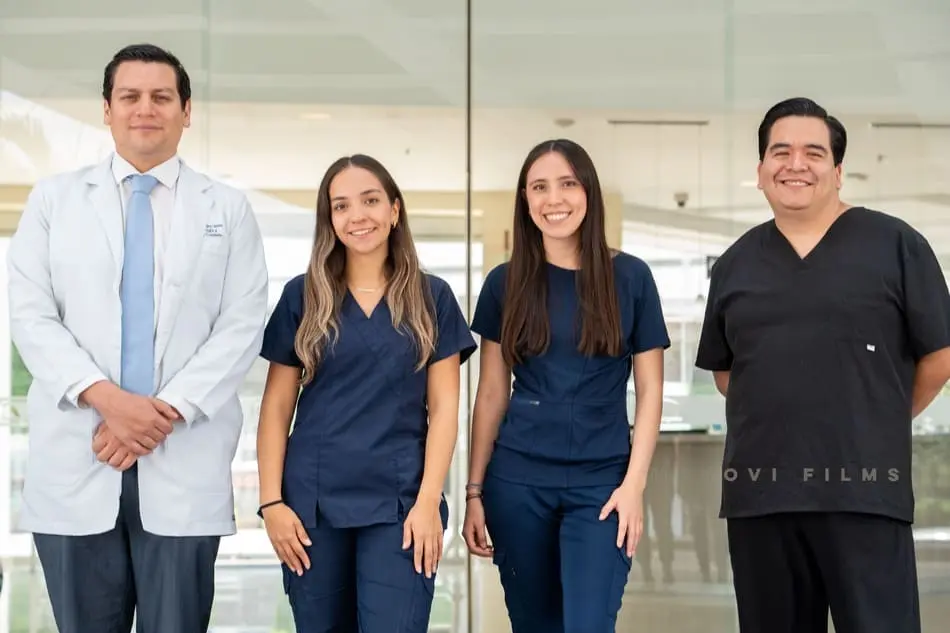 Dr. Gerardo Barajas Llanes neurocirujano especialista en columna experiencia y certificaciones