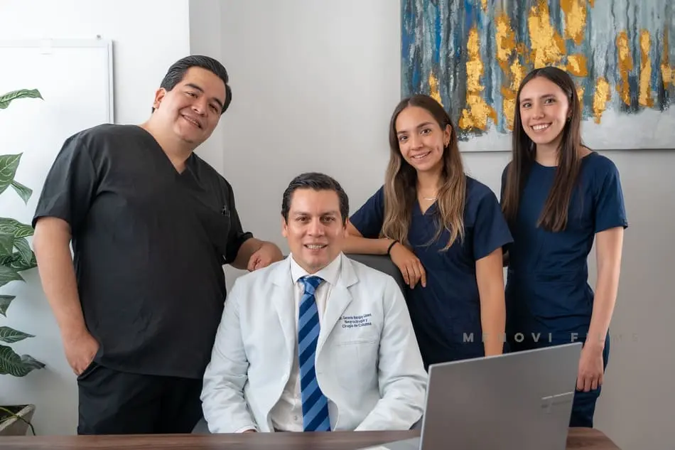 ejercicios para columna y espalda en clínica avanzada de columna